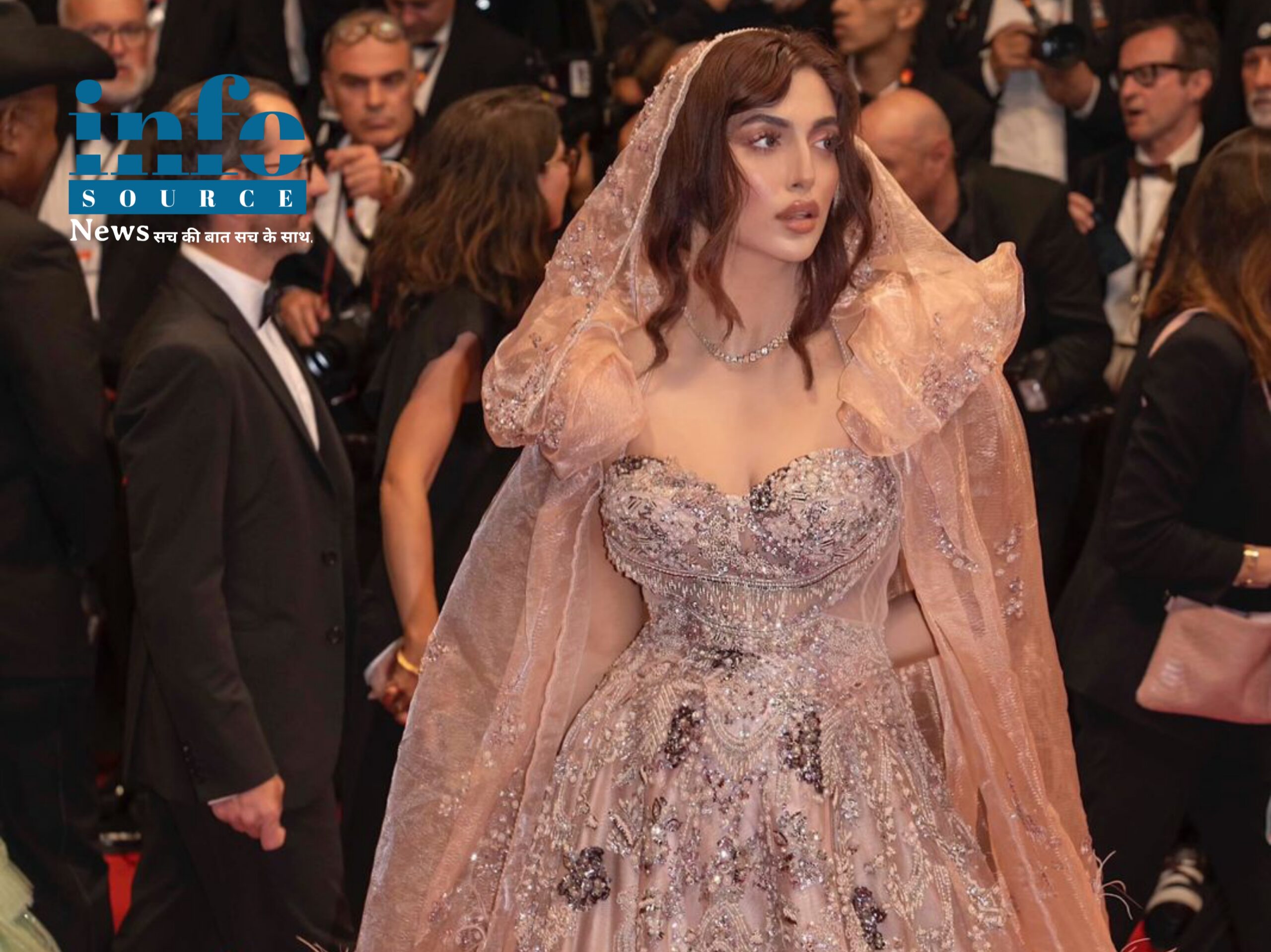 Miss India Arissa Khan Celebrates Indian Culture with Iconic ‘Ghunghat’ on the Cannes Red Carpet info source news