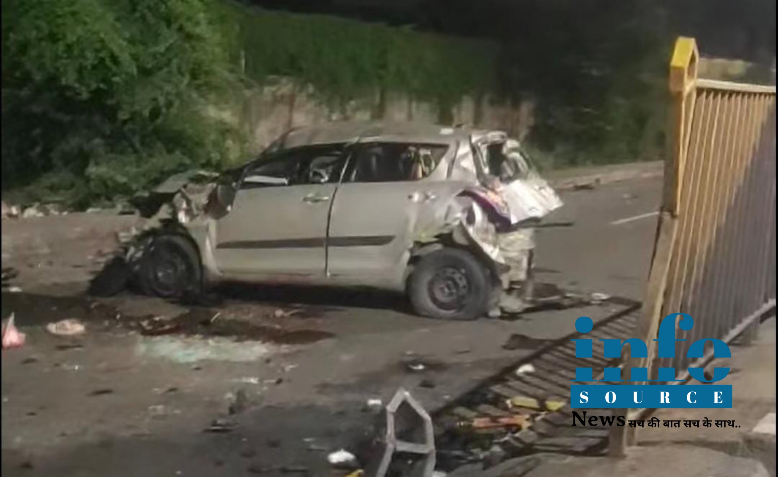 Koradi Road पर हुआ दर्दनाक Car Accident, दो युवाओं की मौत info source news