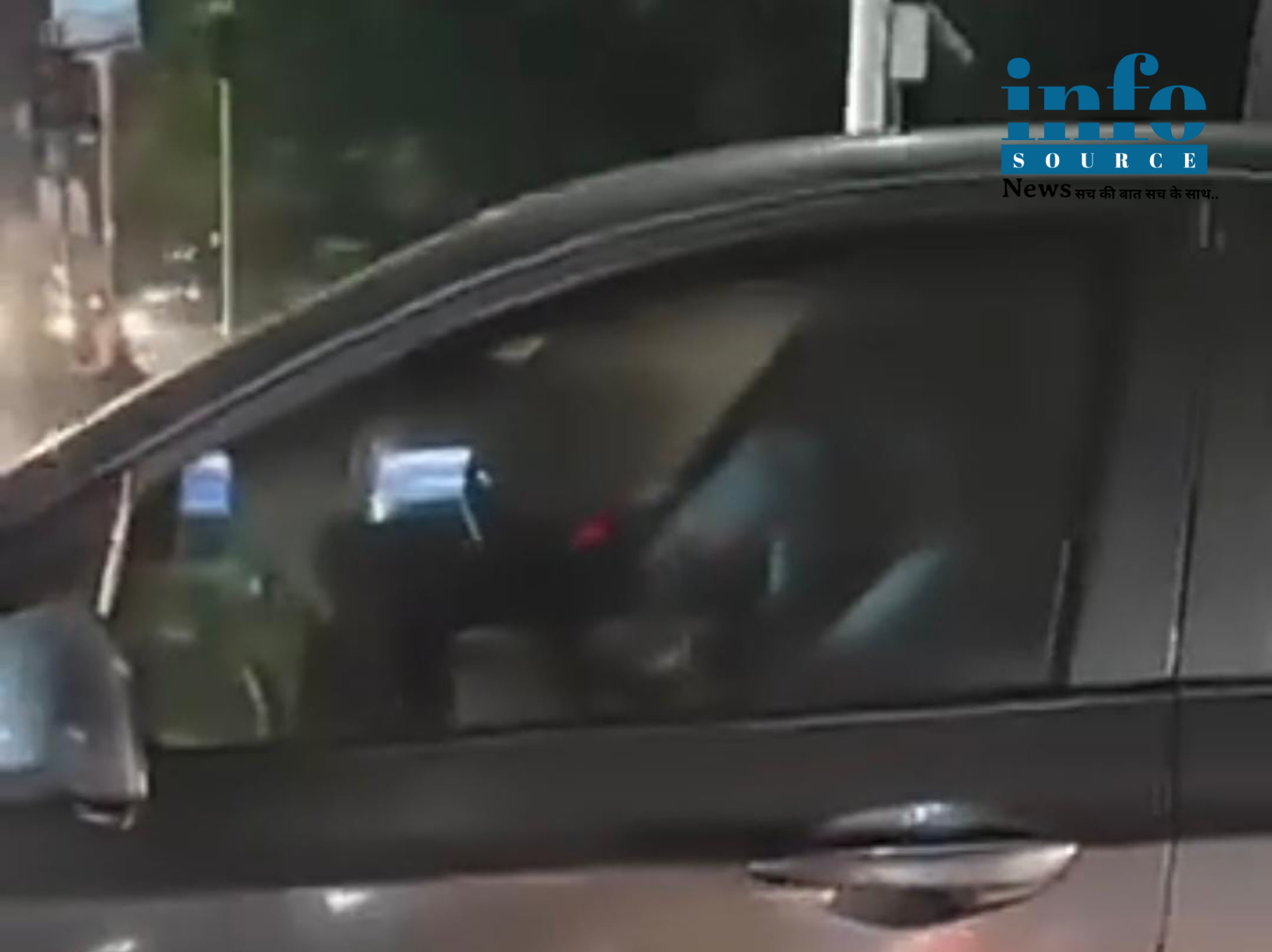 Nagpur Girlfriend Boyfriend Viral Video: चलती कार में Girlfriend and Boyfriend का Asleel Video हुआ Viral, पुलिस ने मामला किया दर्ज info source news ml